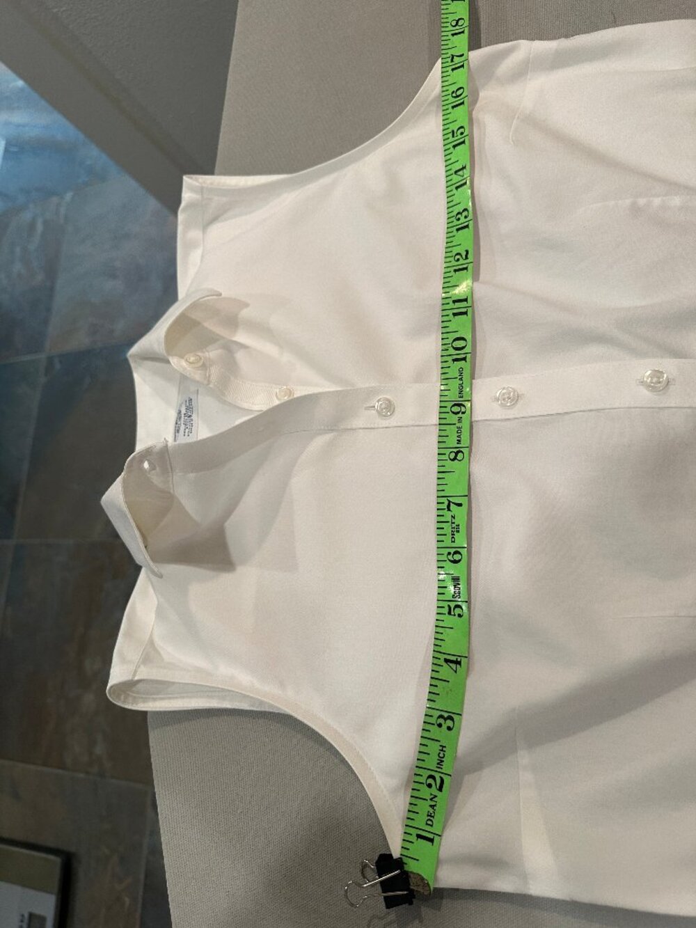 Brooks Brothers Sz 2 Fitted Non-Iron White Sleeveless Button Down Shirt - Picture 7 of 8